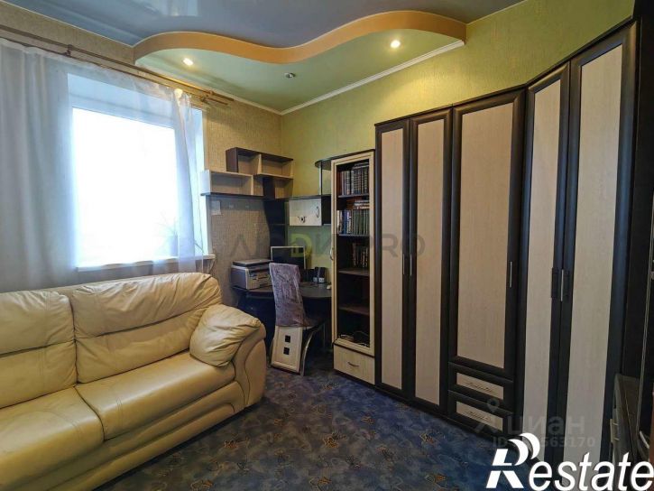 2-комн квартира Кленовый переулок, 28,  д. 28