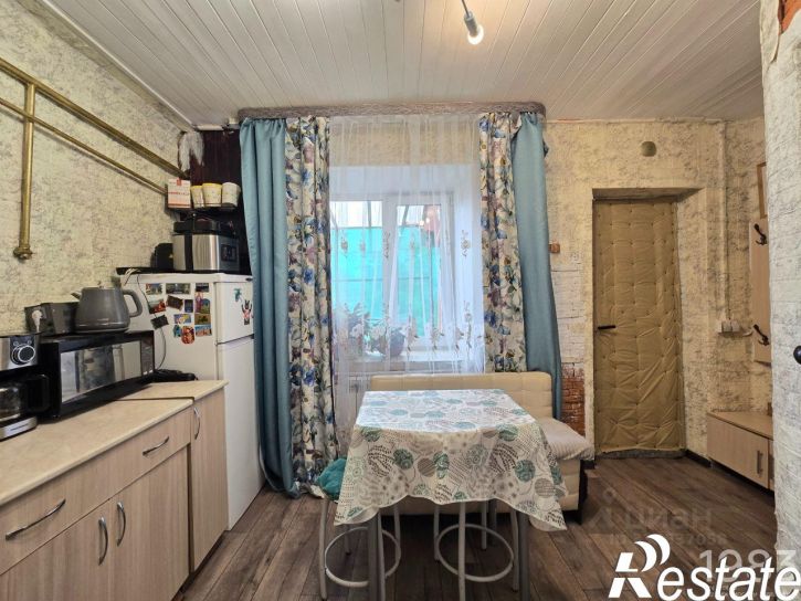 2-комн квартира Южная улица, 34,  д. 34