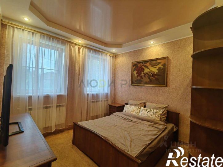 2-комн квартира Кленовый переулок, 28,  д. 28