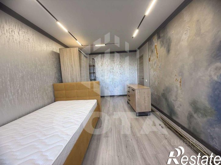 3-комн квартира улица 9 Января, 68 к3,  д. 68 к3
