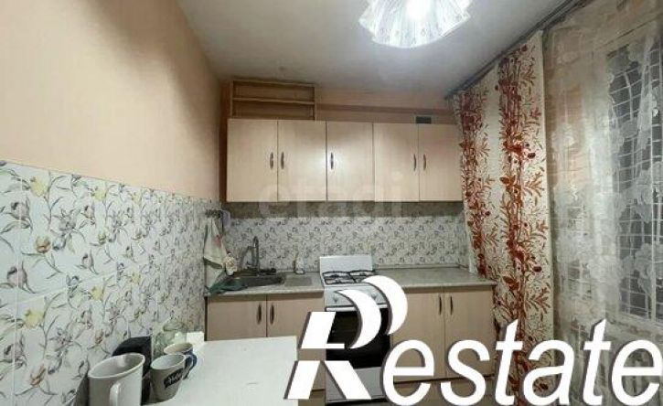 2-комн квартира улица Хользунова, 84,  д. 84