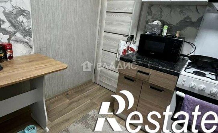 2-комн квартира улица Героев Стратосферы, 22,  д. 22