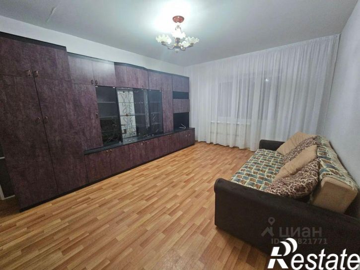 2-комн квартира улица 45-й Стрелковой Дивизии, 249/3,  д. 249/3