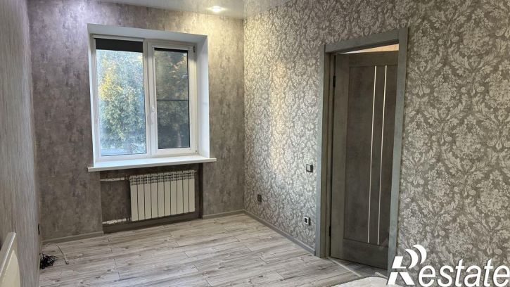 2-комн квартира улица Моисеева, 1,  д. 1