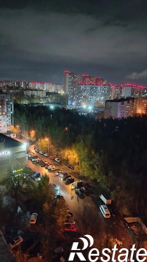 Сдать квартиру за 20 000 рублей на 9 Января ул, 286