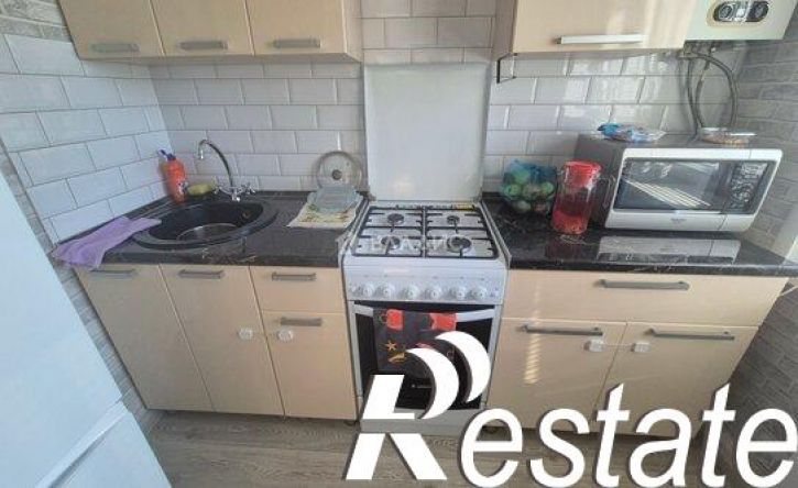 2-комн квартира улица Героев Стратосферы, 24/1,  д. 24/1