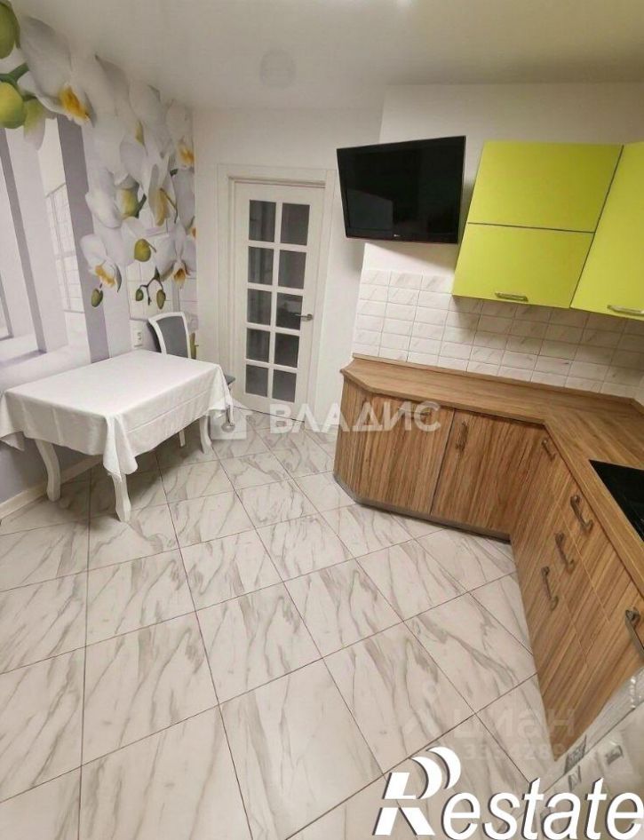 3-комн квартира улица 9 Января, 54В,  д. 54В