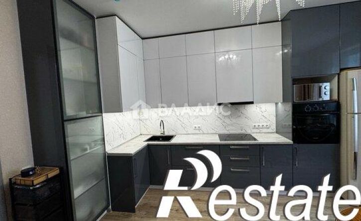 3-комн квартира улица Загоровского, 13 к3,  д. 13 к3
