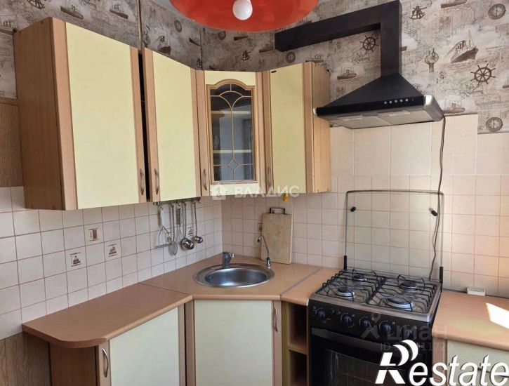 2-комн квартира улица Остужева, 5А,  д. 5А