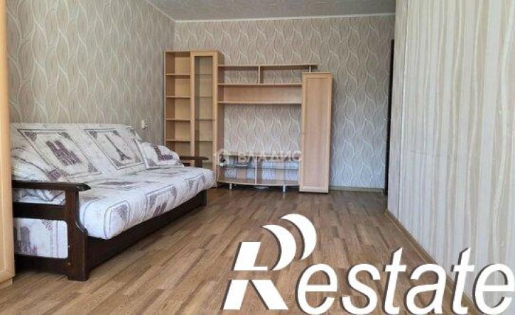 2-комн квартира улица Остужева, 5А,  д. 5А