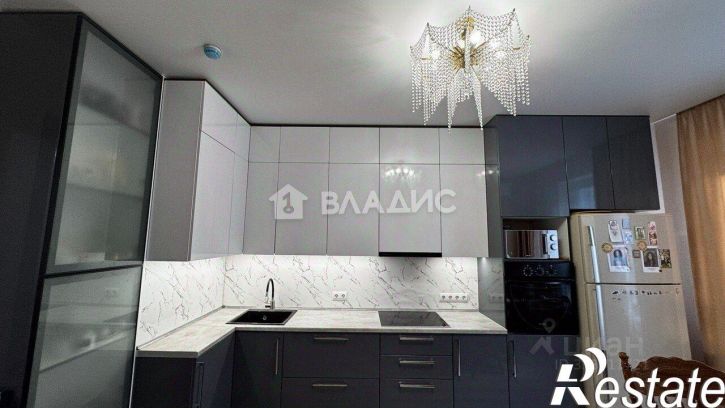 3-комн квартира улица Загоровского, 13 к3,  д. 13 к3