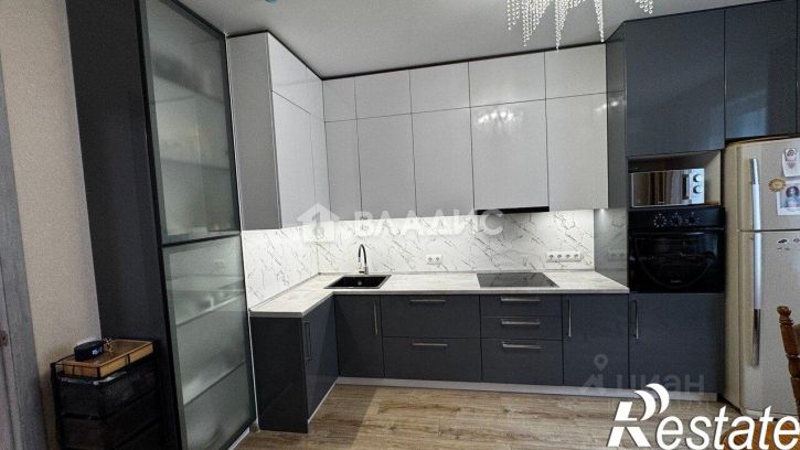 3-комн квартира улица Загоровского, 13 к3,  д. 13 к3