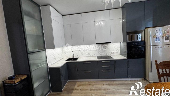 3-комн квартира улица Загоровского, 13 к3,  д. 13 к3