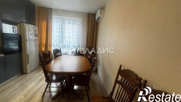 3-комн квартира улица Загоровского, 13 к3,  д. 13 к3