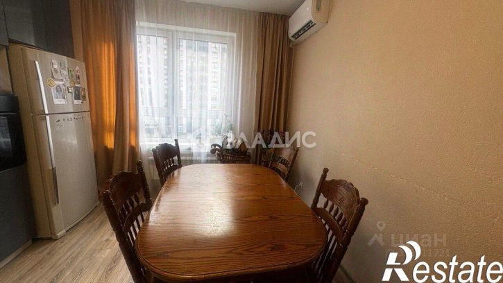 3-комн квартира улица Загоровского, 13 к3,  д. 13 к3