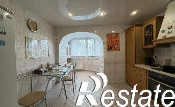 3-комн квартира бульвар Победы, 49,  д. 49