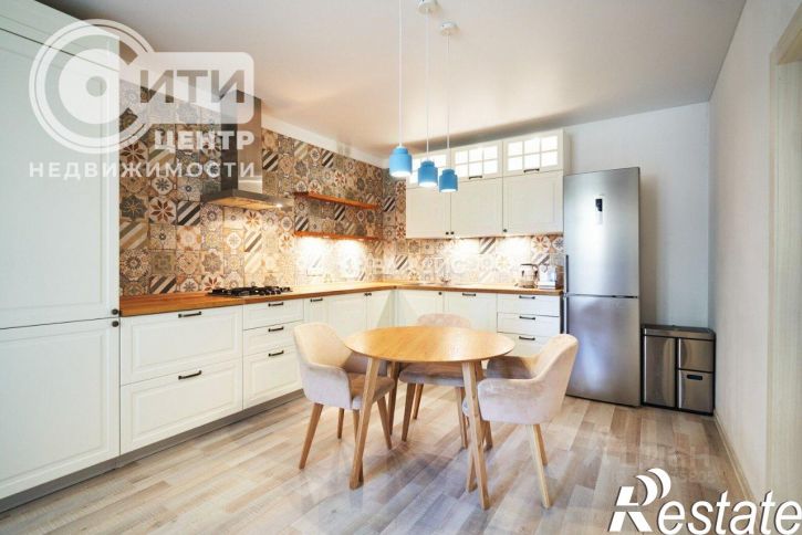 3-комн квартира улица Шишкова, 72Б,  д. 72Б