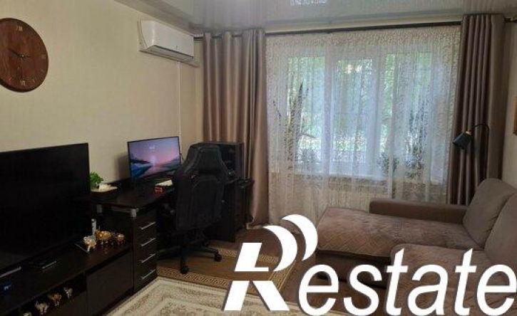 5-комн квартира улица Генерала Лизюкова, 35,  д. 35