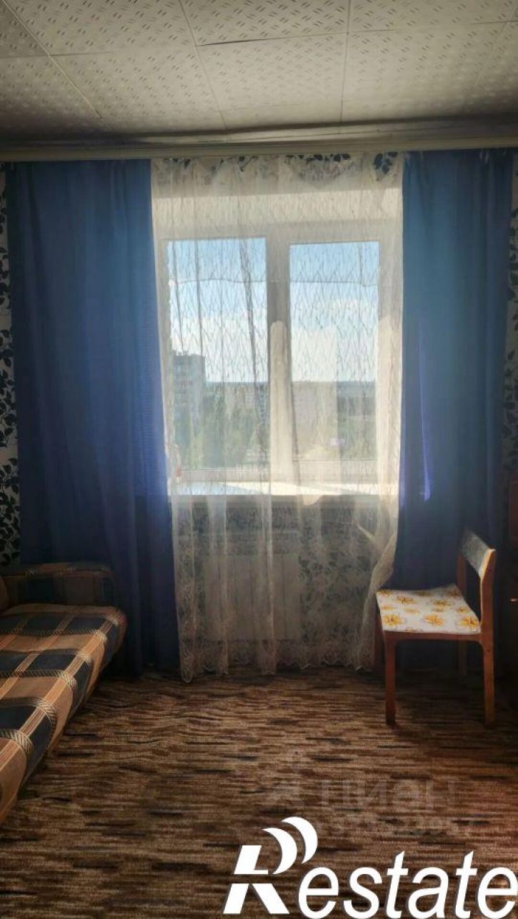 Комната улица Любы Шевцовой, 17,  д. 17
