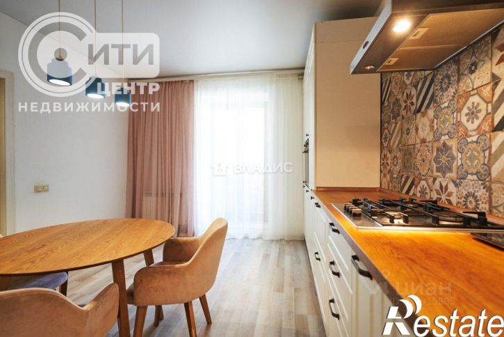 3-комн квартира улица Шишкова, 72Б,  д. 72Б