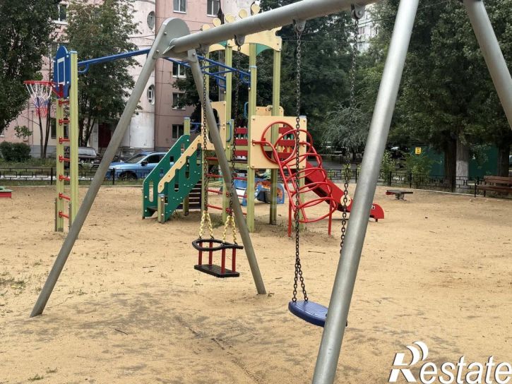 3-комн квартира бульвар Победы, 22,  д. 22
