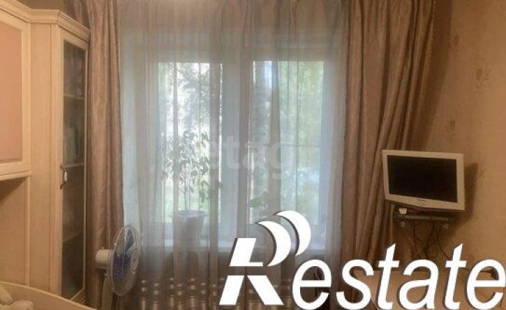 3-комн квартира улица Хользунова, 60,  д. 60