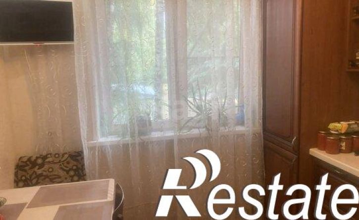 3-комн квартира улица Хользунова, 60,  д. 60