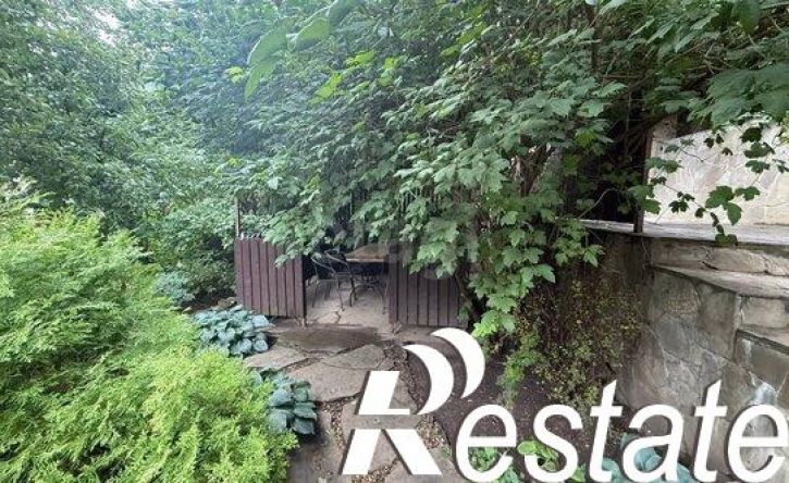 4-комн квартира Старинный переулок, 12,  д. 12