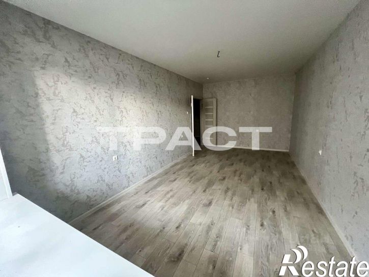 2-комн квартира улица Академика Конопатова, 4 корпус 1,  д. 4 корпус 1