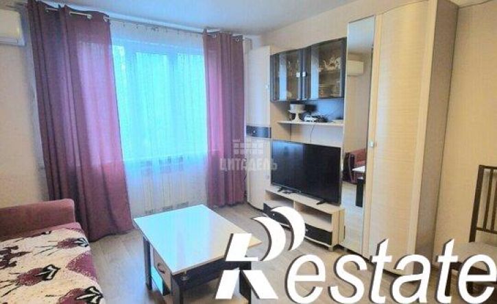3-комн квартира улица Героев Сибиряков, 24,  д. 24