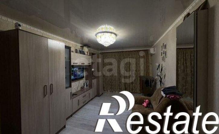 2-комн квартира улица Героев Сибиряков, 12,  д. 12