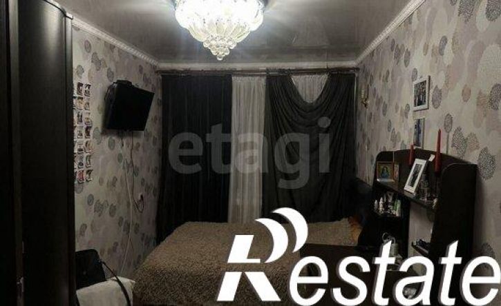 2-комн квартира улица Героев Сибиряков, 12,  д. 12
