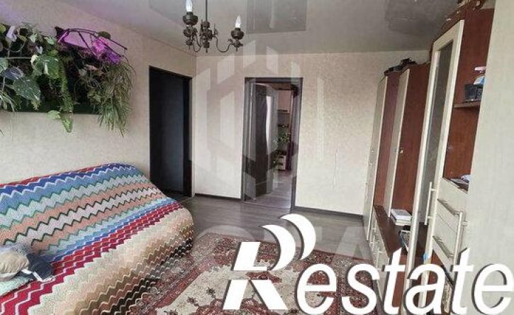 4-комн квартира улица Хользунова, 31,  д. 31
