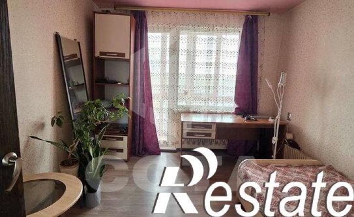 4-комн квартира улица Хользунова, 31,  д. 31
