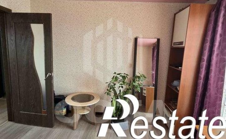 4-комн квартира улица Хользунова, 31,  д. 31