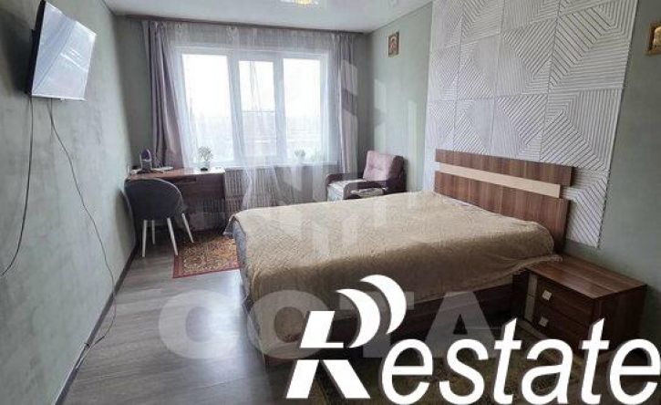 4-комн квартира улица Хользунова, 31,  д. 31