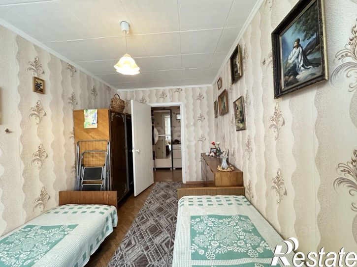 3-комн квартира улица Урывского, 3,  д. 3