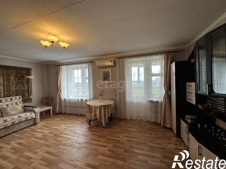 3-комн квартира улица Урывского, 3,  д. 3