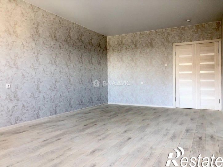 3-комн квартира улица Лесная Поляна, 8,  д. 8