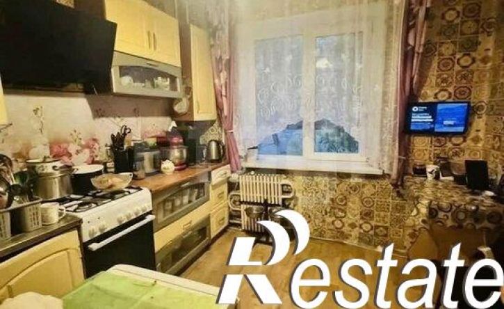 3-комн квартира улица 9 Января, 300/3,  д. 300/3