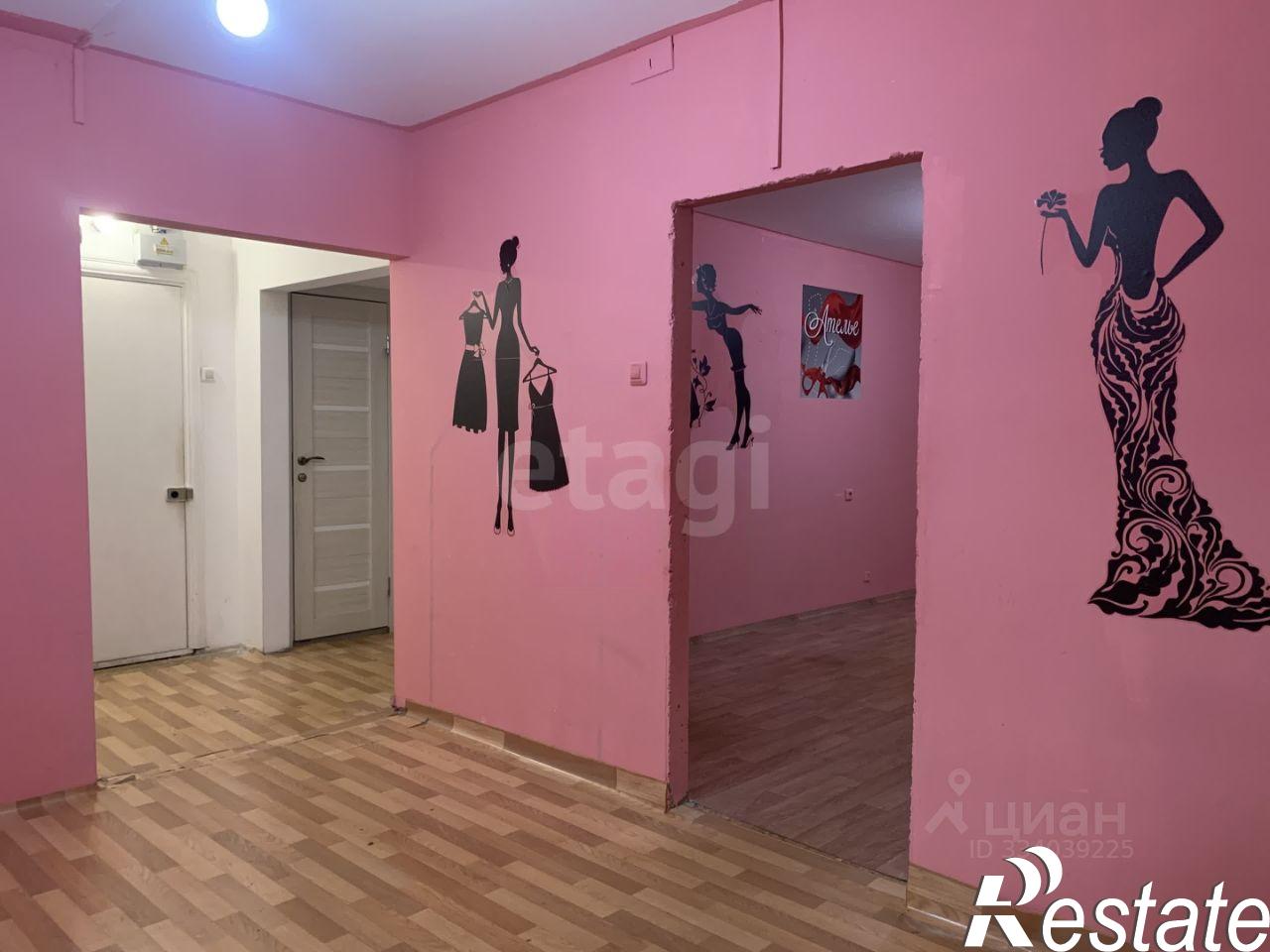 Купить офис, помещение под офис за 7 717 330 рублей на Московский проспект, 92А