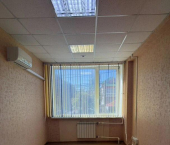 офис 13.1 кв м улица 9 Января, 222
