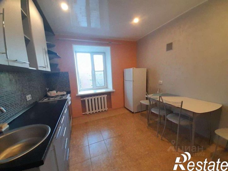 3-комн квартира проспект Революции, 36,  д. 36