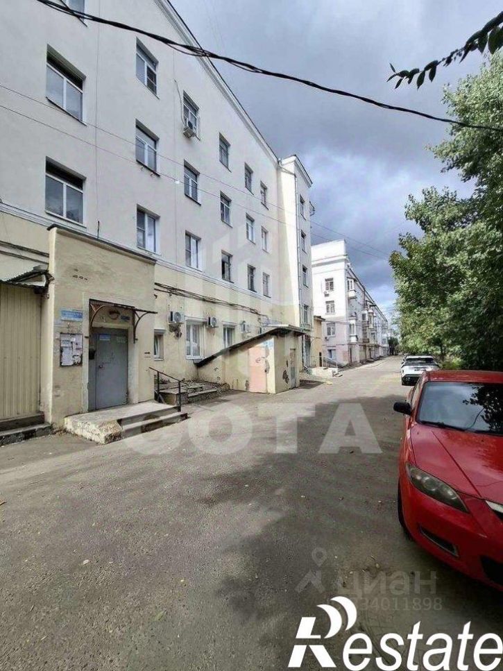 2-комн квартира улица Героев Стратосферы, 1,  д. 1