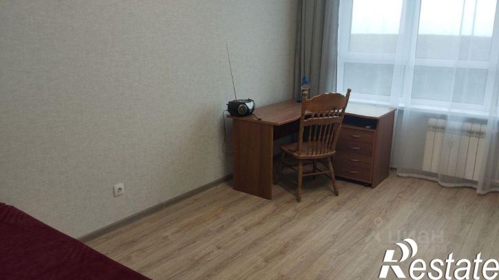 2-комн квартира улица Загоровского, 9/3,  д. 9/3