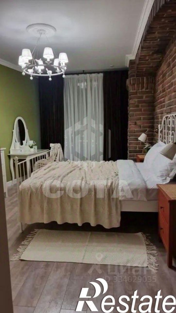 2-комн квартира улица Сакко и Ванцетти, 78А,  д. 78А
