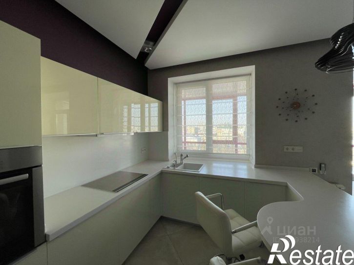 2-комн квартира улица Таранченко, 29Б,  д. 29Б