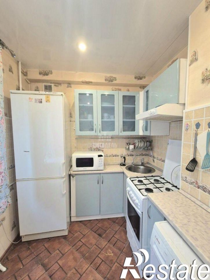 3-комн квартира улица Героев Сибиряков, 24,  д. 24