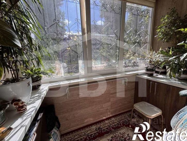 5-комн квартира улица Генерала Лизюкова, 35,  д. 35