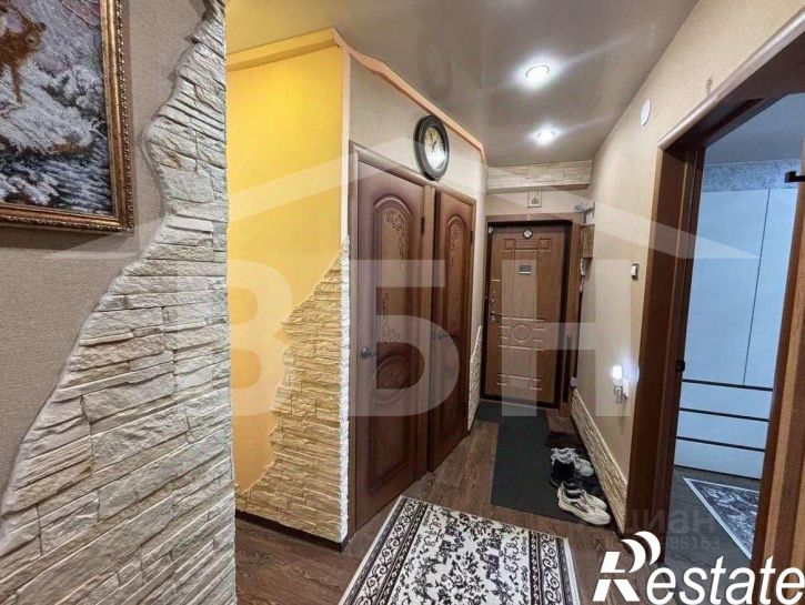 5-комн квартира улица Генерала Лизюкова, 35,  д. 35
